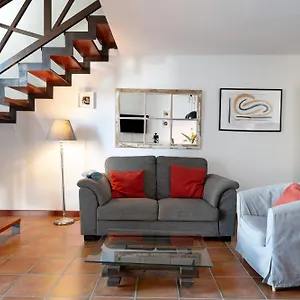 https://villa-finca-emblematica-n1-tisalaya.in-canary-islands.com
